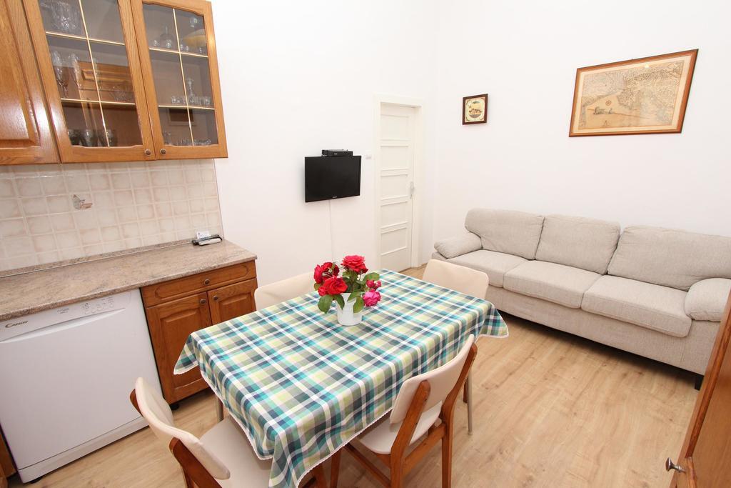 Apartment Riki Rovinj Exterior foto